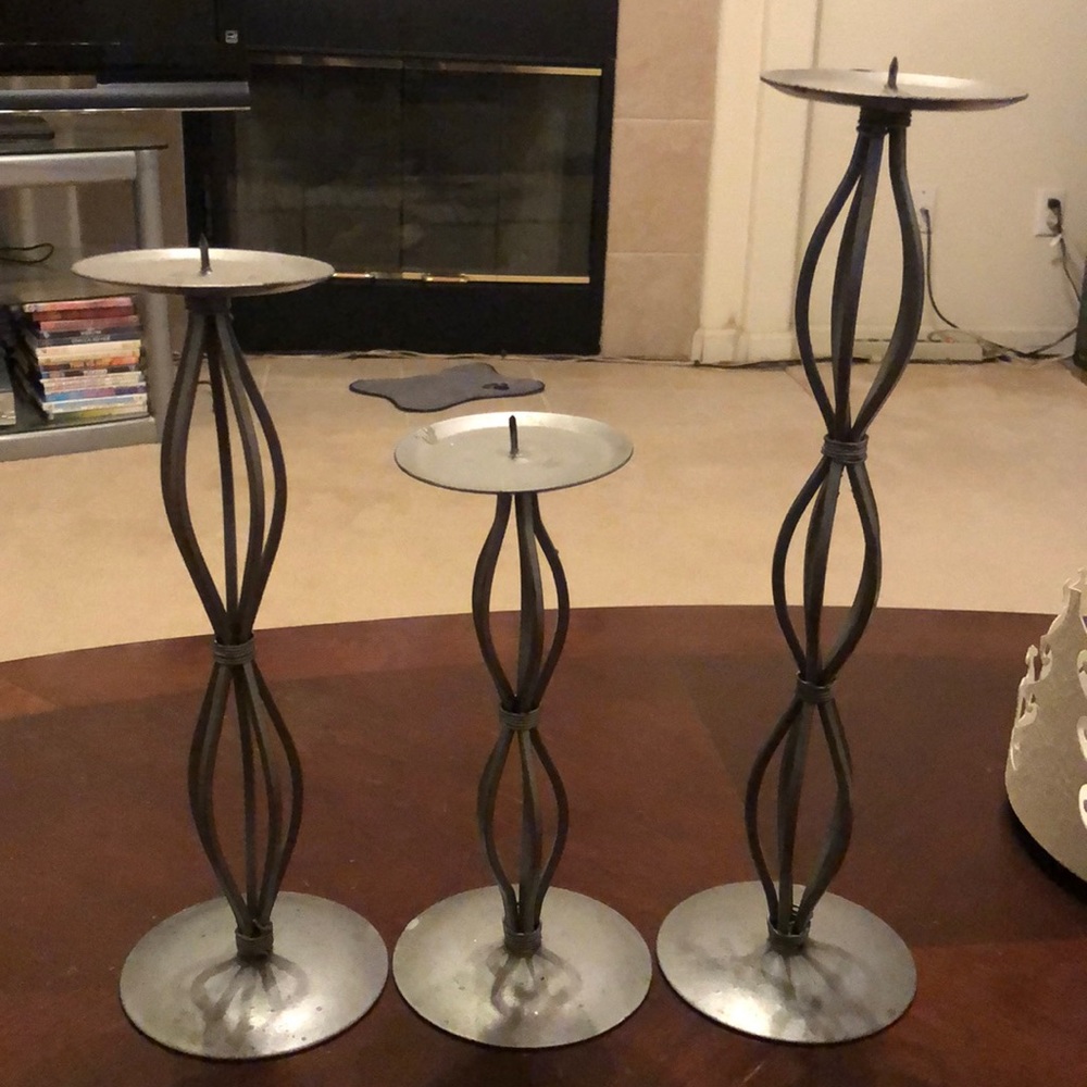 3 piece candle pillars